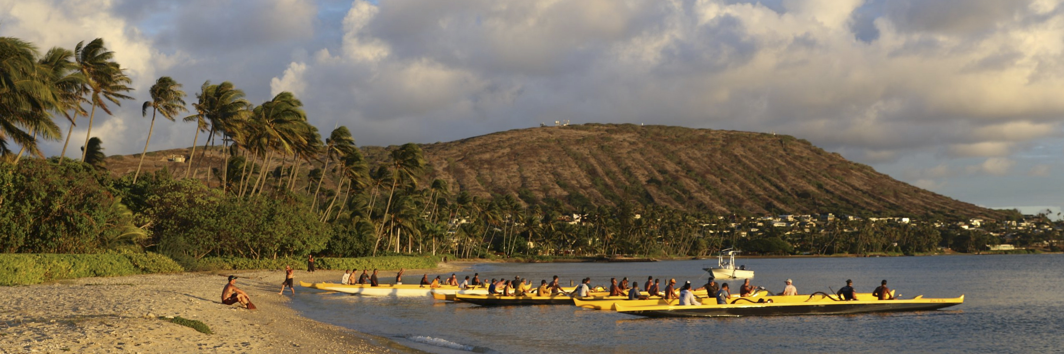Paddlers wait to start their practice