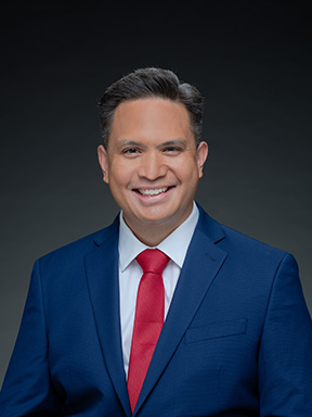 Ikaika Hussey headshot