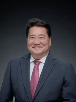 Kyle Yamashita headshot