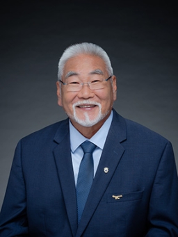 Sam Kong headshot